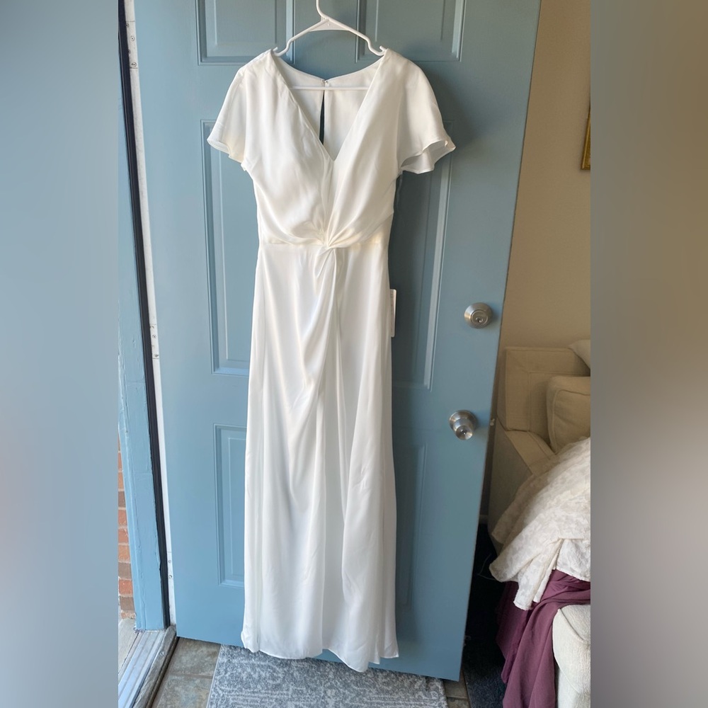 Chic White Maxi Dress for Women